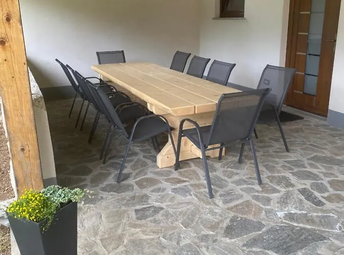 בית נופש Posestvo Tmzek בובק